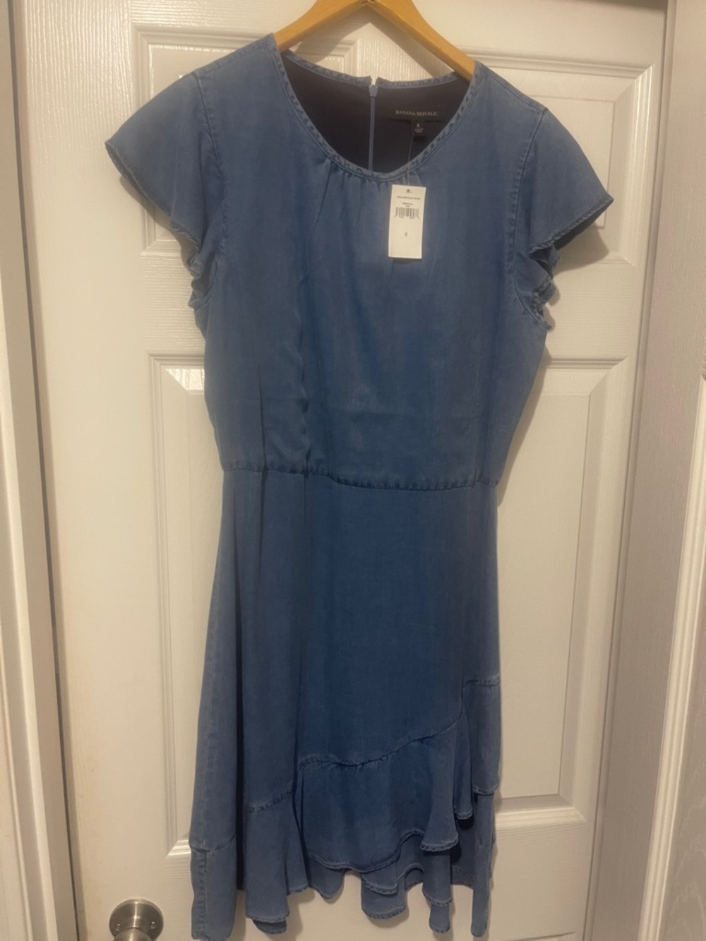 Banana Republic Light Blue Flutter Sleeve Chambray Dress